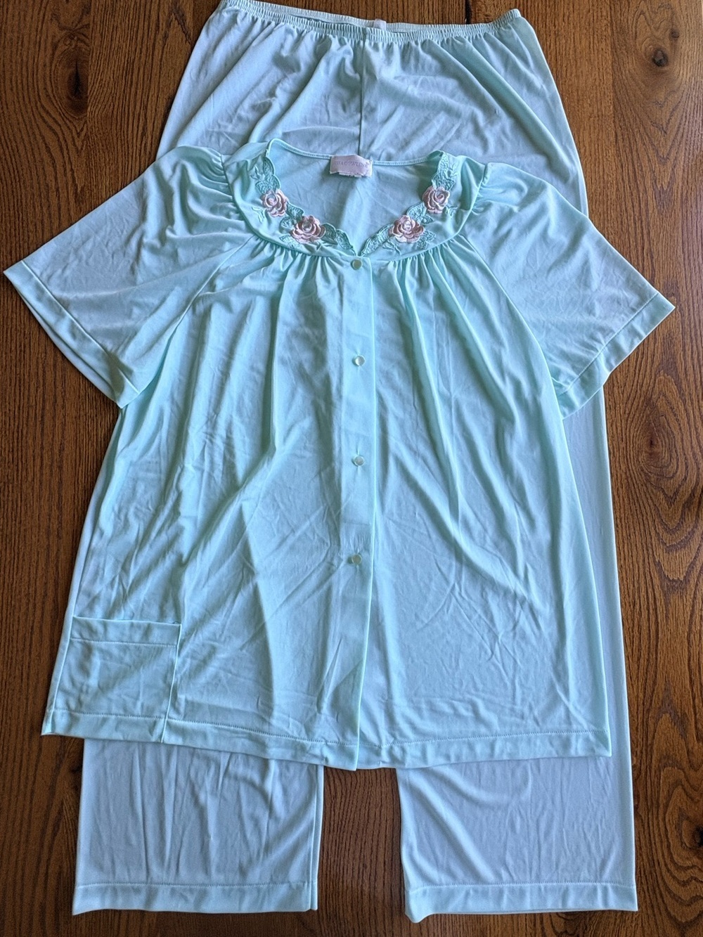 Shadowline Women's 38 Short-Sleeve Two-Piece Sleep Set with Floral Trim- Seafoam - Picture 2 of 16
